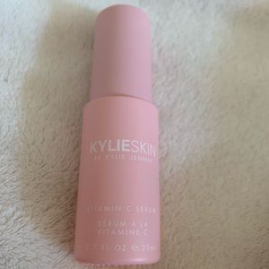 Kylie Skin by Kylie Jenner Vitamin C Serum